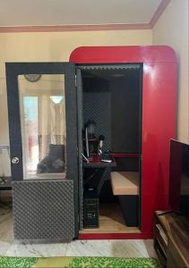 Sound Proof Acoustic Vocal Booth