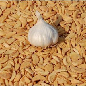 Dried Garlic Flakes