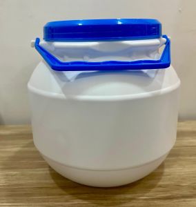 5 Kg White HDPE Curd Matka Container