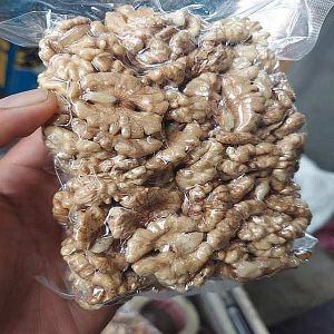 Pure Kashmiri Walnut Kernels