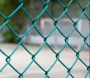 Green PVC Coated Diamond Mesh Fence