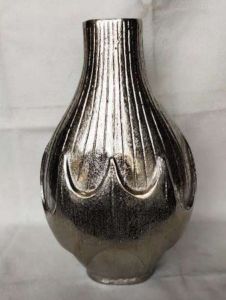 Aluminium Salaidar Flower Vase