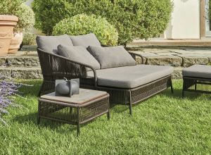 Outdoor Day Beds