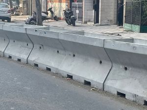 Concrete Jersey Barrier Cum Flower Pot