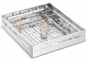 Plaza Series Glass Basket