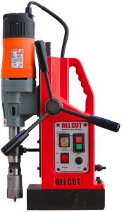 Cutxpert 28/50 V  Magnetic Drill Machine