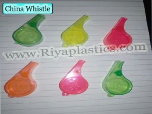 China Whistle Puff Toys