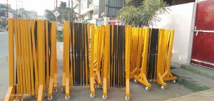 Expandable Barrier