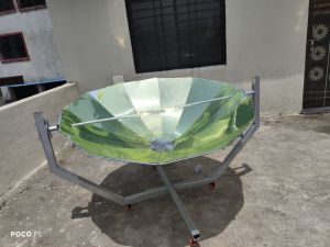 Solar Cooker