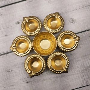 Iron Diya Urli