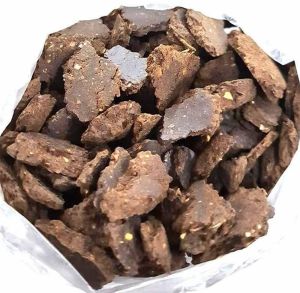 Premium Neem Oil Cake