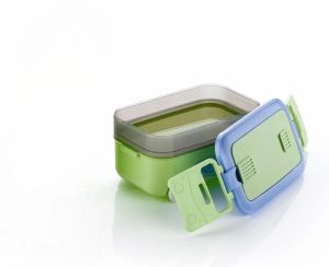 Kitty Bus Shape Plastic Lunch Box