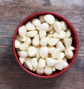 Peeled Garlic