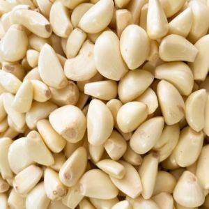 Fresh Peeled Garlic