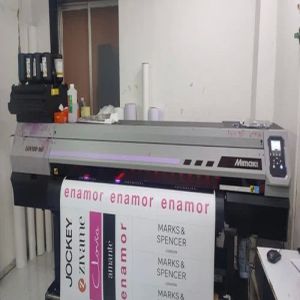 UV Vinyl Printing Services