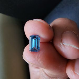 Elegant 0.80 Carat Blue Lab Grown Emerald Diamond