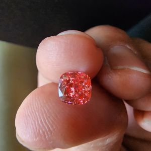 1 ct cushion cut cvd pink diamond