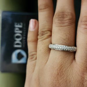Round Cut Diamond Eternity Band