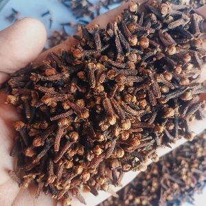 Laal Pari Clove Buds