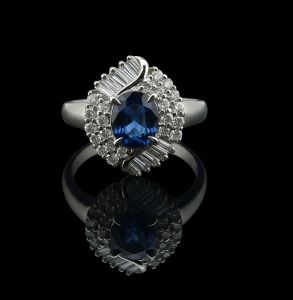 Oval Blue Sapphire Diamond Halo Ring for Women