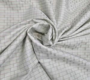 140 GSM Check Cotton Shirting Fabric