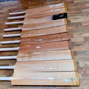 A Grade Diamond Kashmir Willow Bats