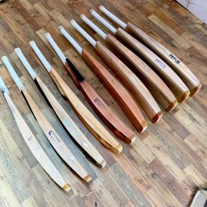 A Grade Diamond Kashmir Willow Bats