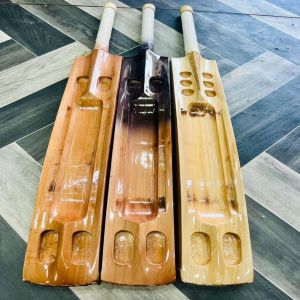Platinum Grade Kashmir Willow Bats