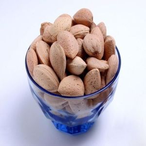 Whole California Almond Kernels