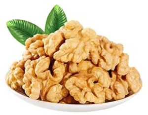 Fresh Walnut Kernels