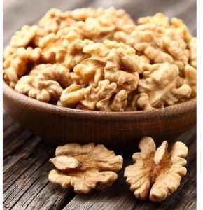 Half Walnut Kernels