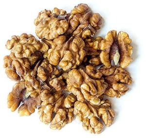 Handpicked Walnut Kernels