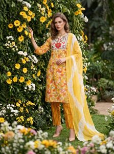Three-Quarter Sleeve Cotton Popcorn Kurti Set