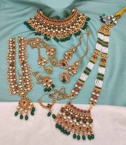 Artificial Brass Bridal Necklace Set