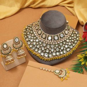 Bridal Kundan Necklace Set