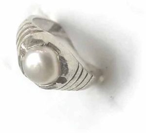 Silver Pearl Ring
