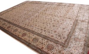 Kashmiri Handmade Silk on Silk Carpet