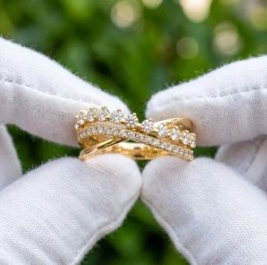 14K Yellow Gold E VVS2 Lab Grown Round Diamond Stackable Ring