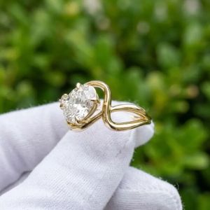 22K Yellow Gold Lab Grown Twisted Diamond Ring