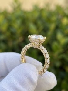 3 Carat Oval IGI Certified E VVS2/VS1 Lab Grown Diamond Engagement Ring