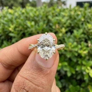 3 Ring Bridal Set With 3CT Oval E VVS2/VS1 IGI Certified Lab Grown Diamond