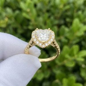 3CT Heart Cut E VVS2/VS1 Lab Grown IGI Certified Diamond Ring