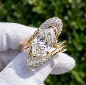 3CT Marquise Cut E VVS2/VS1 Labgrown Diamond Bridal Ring Set