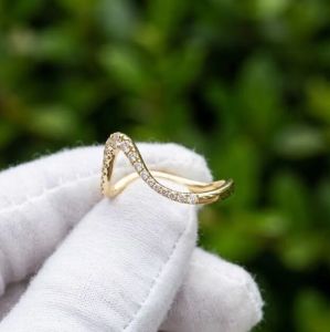 3CT Oval Cut E VVS2 / VS1 IGI Certified Lab Grown Diamond Bridal Ring