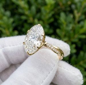 3Ct Oval Cut E VVS2/VS1 Lab Grown Diamond Ring