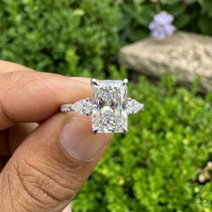 3CT Radiant Cut IGI Certified Lab Grown Diamond Ring