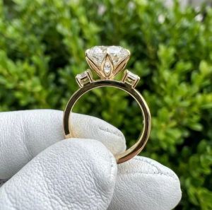 4CT Dutch Marquise Cut Lab Grown  IGI Certified Diamond Ring