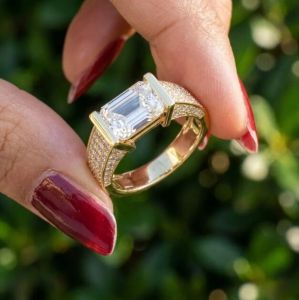 Yellow Gold E VVS2/VS1 Emerald Cut Lab Grown Diamond Ring Set