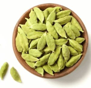 8mm Bold Green Cardamom Pods