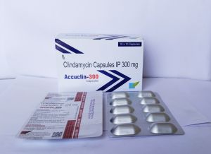 Accuclin-300 Capsule